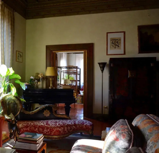 Exclusive Cairoli Apartment