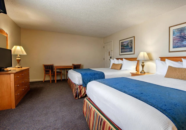 Trailside Inn
