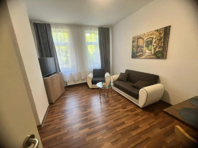 Othman Appartements Pfarrstraße 54, EG, R