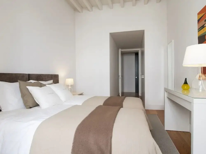 Chiado Premium by Homing