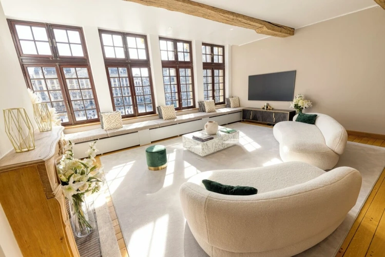 Presidential Apartment