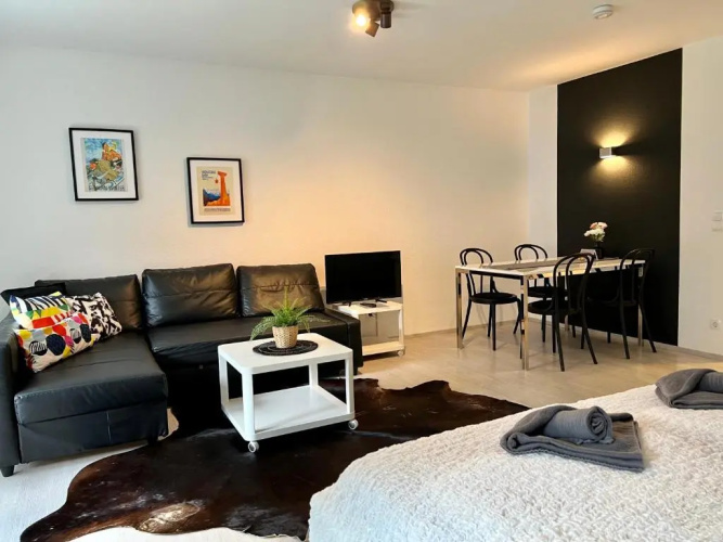 Jutta Deluxe Apartment #301