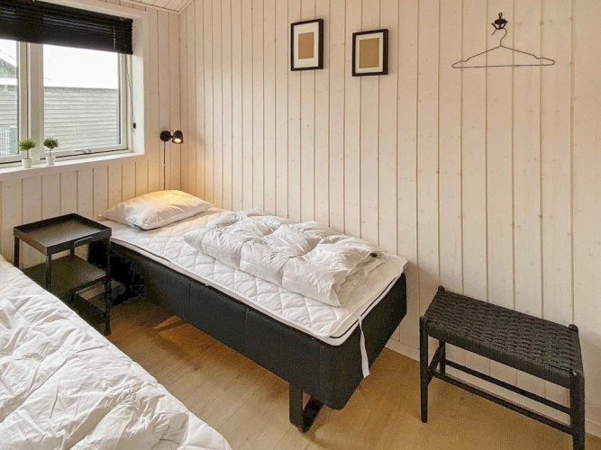 8 Person Holiday Home in Vaeggerlose