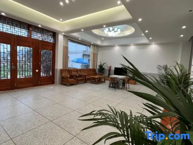 Yulong Bay B&B
