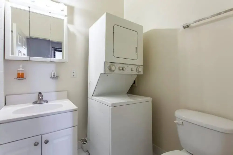 Rittenhouse GEM - Elevator, Gym, Location