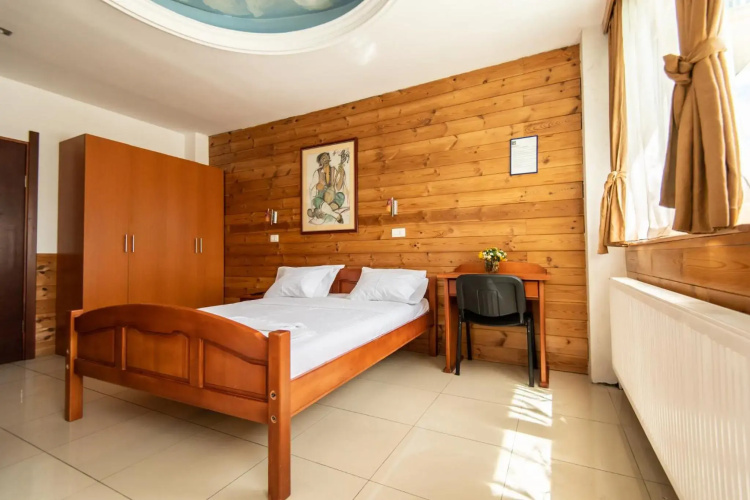 Enigma Hotel