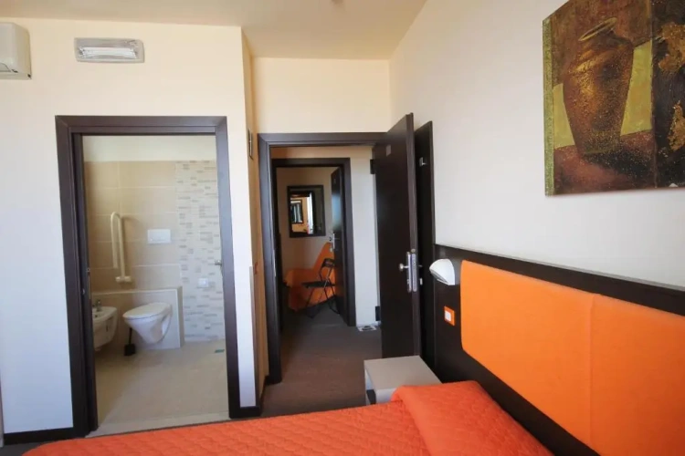 1 Bedroom Apartment with sea view