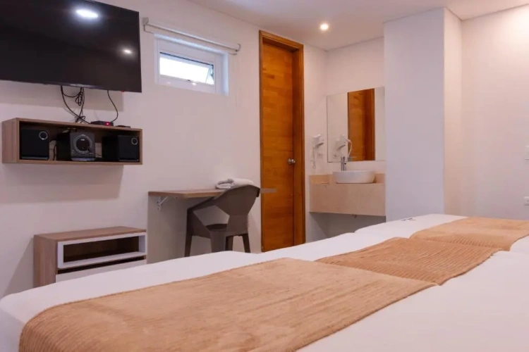 Classic Quadruple room