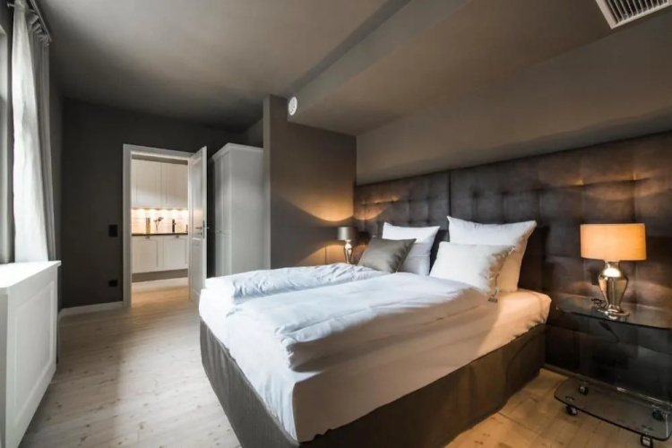 BS Luxury Apartment