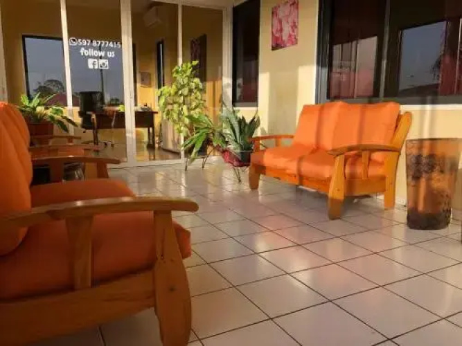 Tropical Breeze Apartments