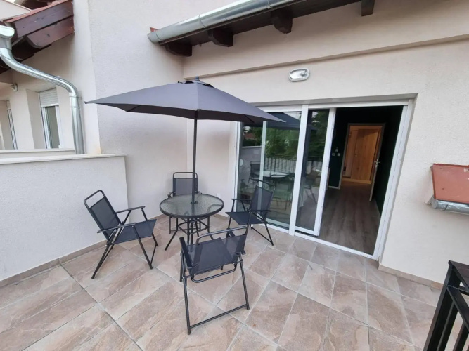 BIBI Terasz Apartman