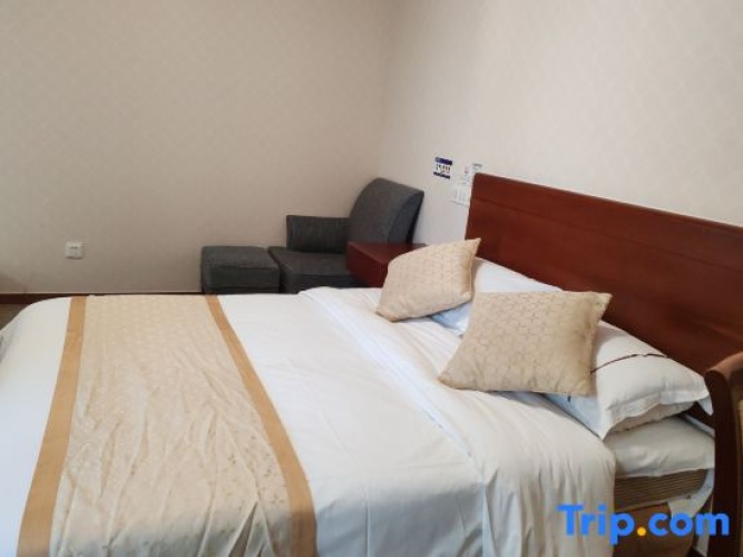 Standard Double Suite