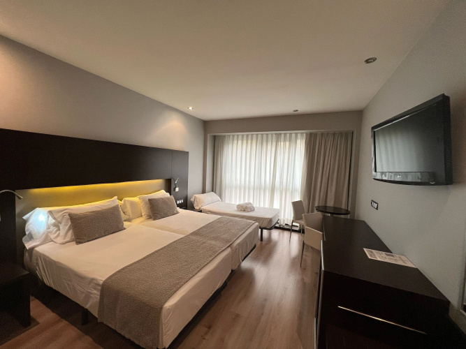 Hotel Turia Granada photo 9