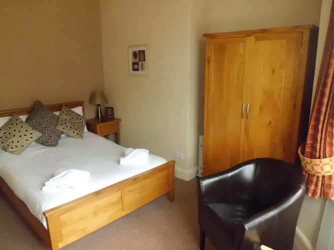 The Crown Hotel