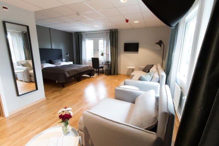 Standard Family room