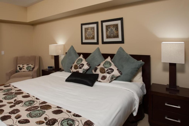 1 Bedroom Suite