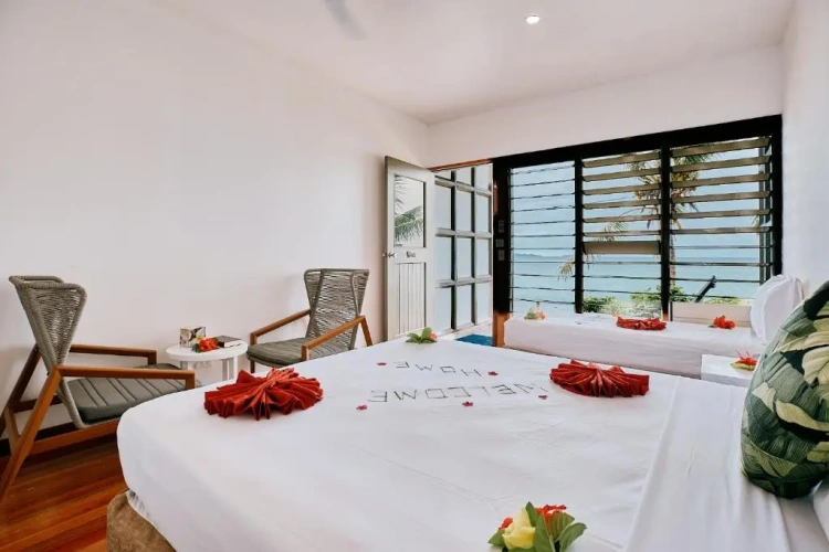 Standard Twin room with ocean view