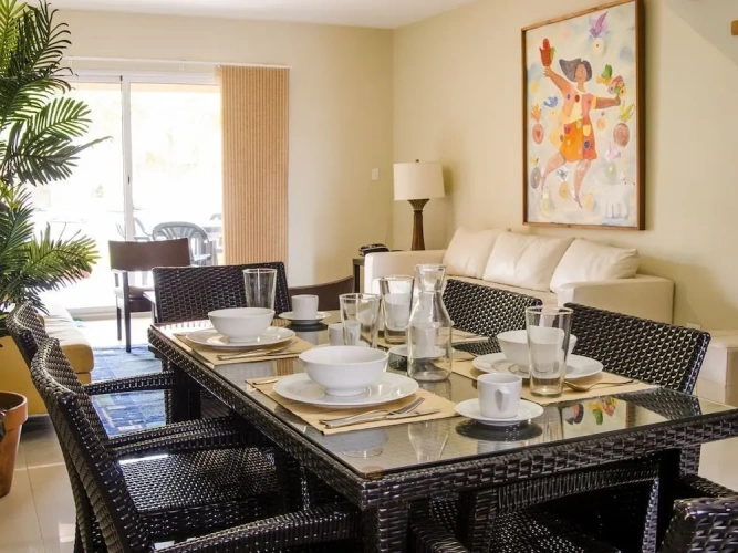 2 Bedrooms Standard Family room