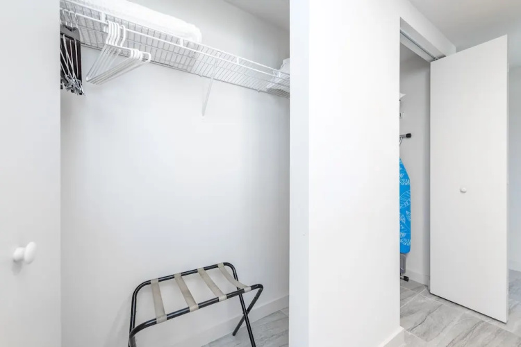 Bluebird Suites Downtown Brickell