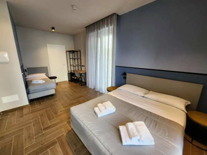 Global Hotel