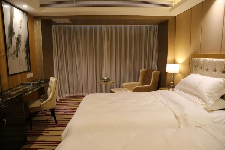 Guomao Hotel