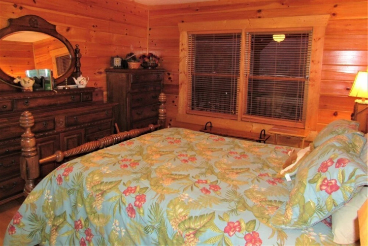 Barber`s Mountain Cabin
