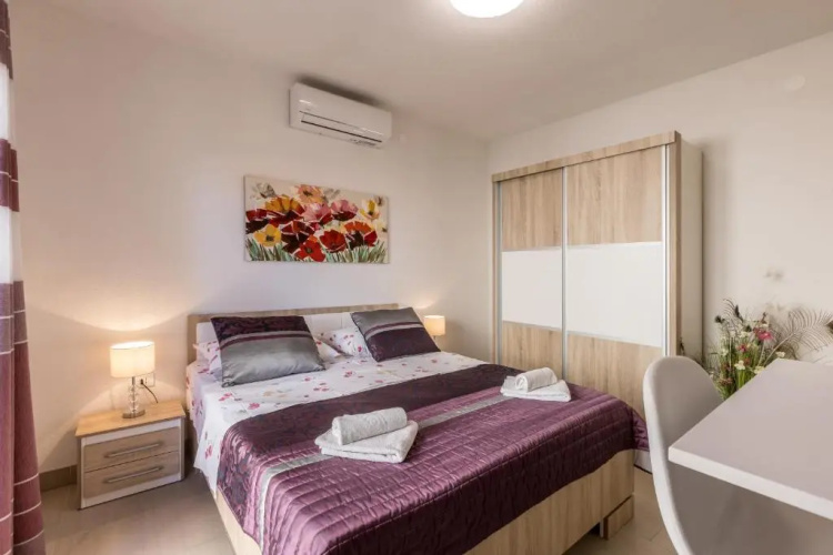 APARTMENTS Petra studio