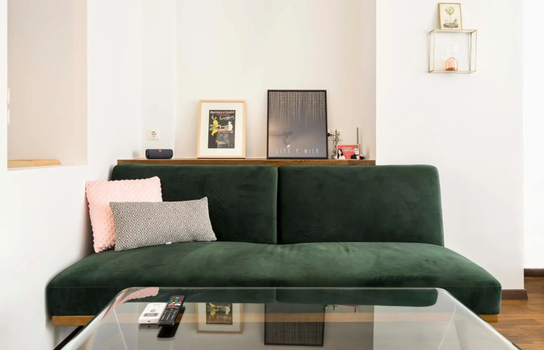Athens' Best Location- Stunning & Spacious Studio