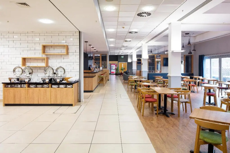 Holiday Inn Express Hull City Centre photo 18