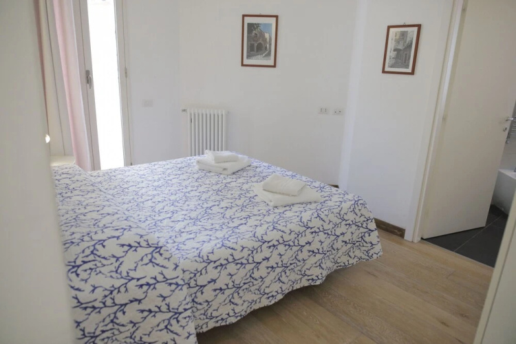 The Sunny House