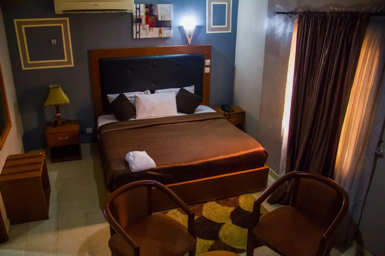 Silver Grandeur Hotel