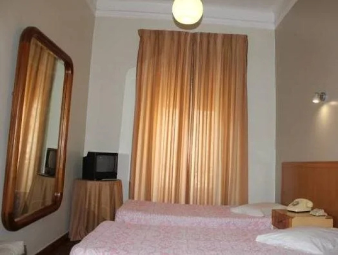Residencial Dom José, Lda