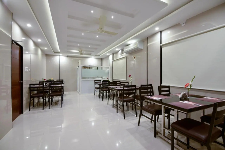 Vanusa Residency