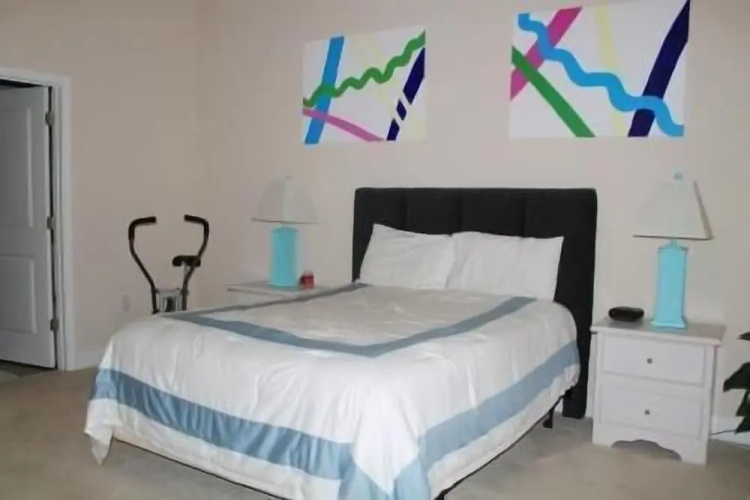 3804 Bay Village