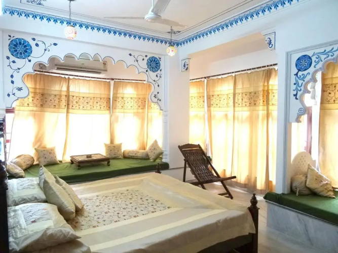 Hotel Pichola Haveli