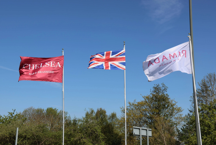 Ramada by Wyndham Cheltenham photo 11