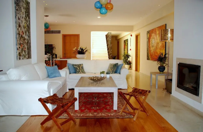 Astrolabe Hotel