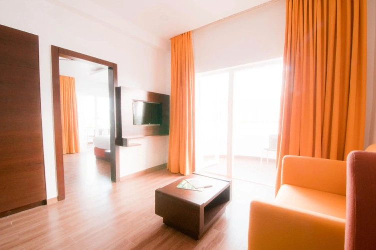 Deluxe Suite