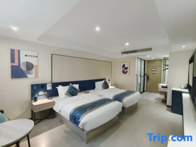 Luxury Twin room