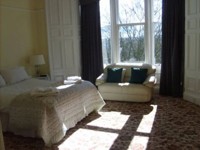 Newstead Bed And Breakfast