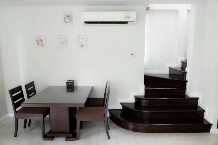 Baan Talay Samran D