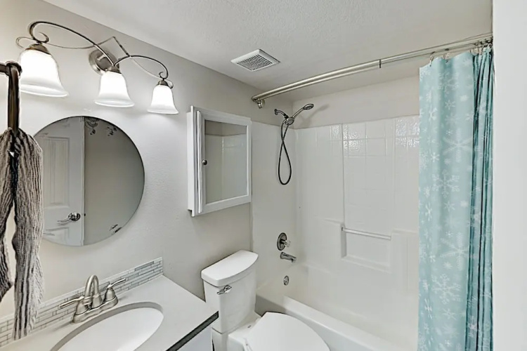 971bca2q 2 Bedroom Condo