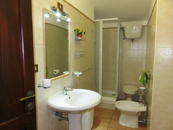 Standard Triple room with balcony