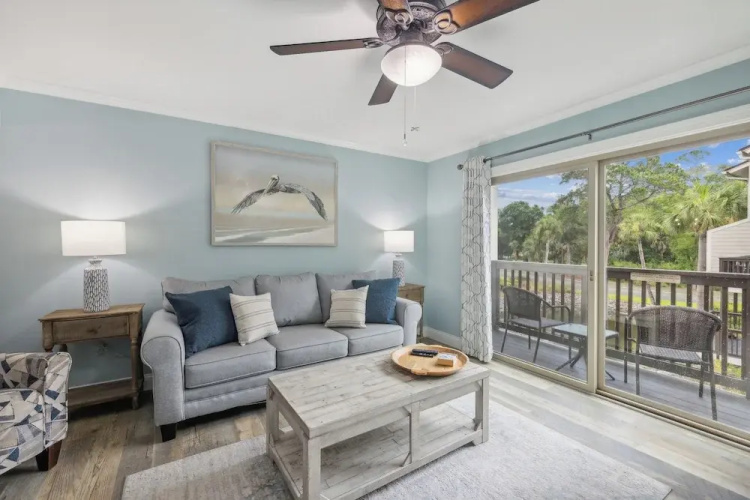 Forest Beach Villa 2 BDR for 6