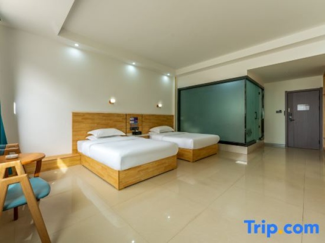 Premium Twin room