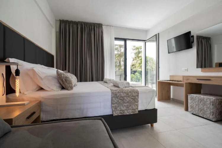 Avaton Luxury Resort Access the Enigma