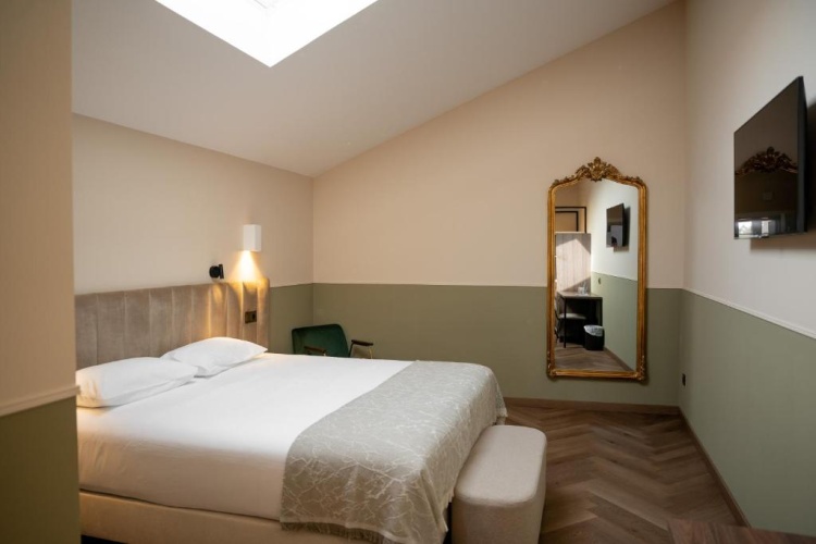 Standard Double Attic room