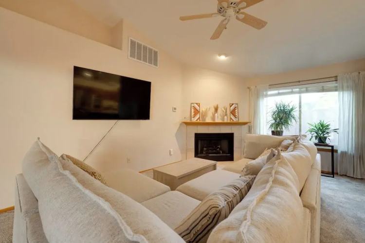 Home on Golf Course w/ Private Pool in Phoenix!