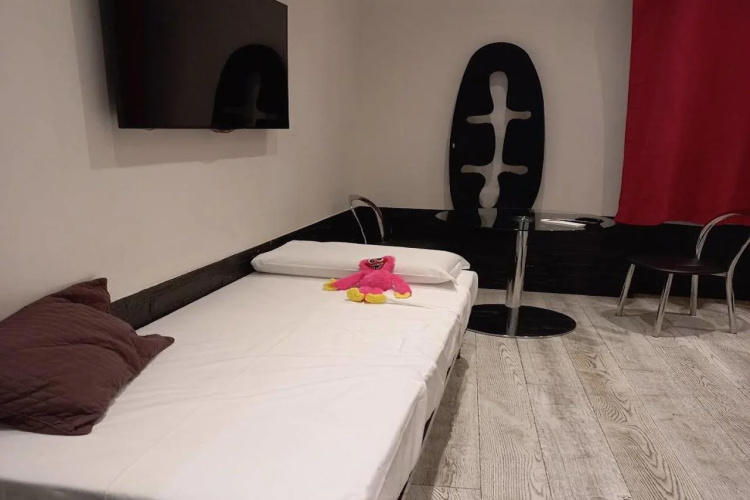 Two Chic Guesthouse