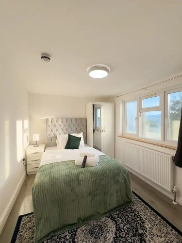 Classic Double room with city view